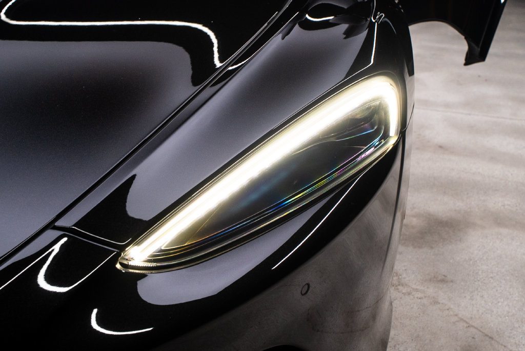 Used 2023 McLaren GT RWD image 5