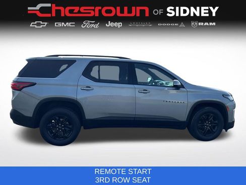 Used 2023 Chevrolet Traverse LT w/ Midnight/Sport Edition FWD image 6