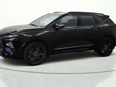 Used 2025 Chevrolet Blazer RS AWD/4WD image 3