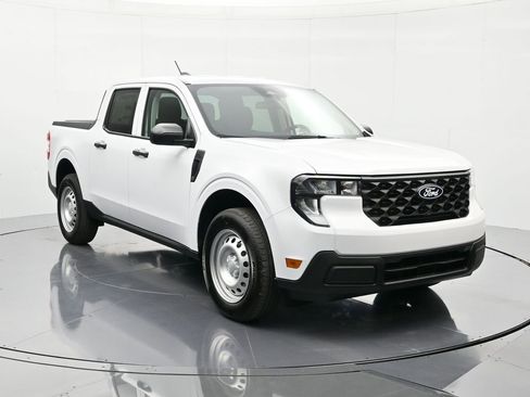 New 2026 Ford Maverick XL image 3