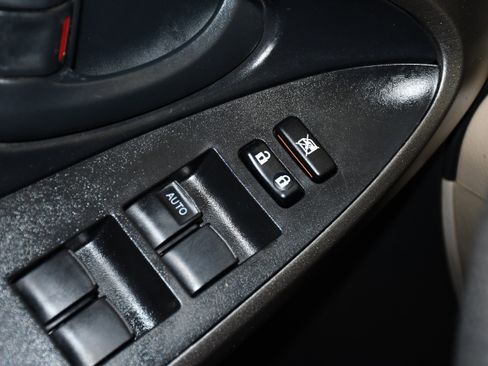 Used 2011 Toyota RAV4 2WD w/ Upgrade Value Pkg image 32