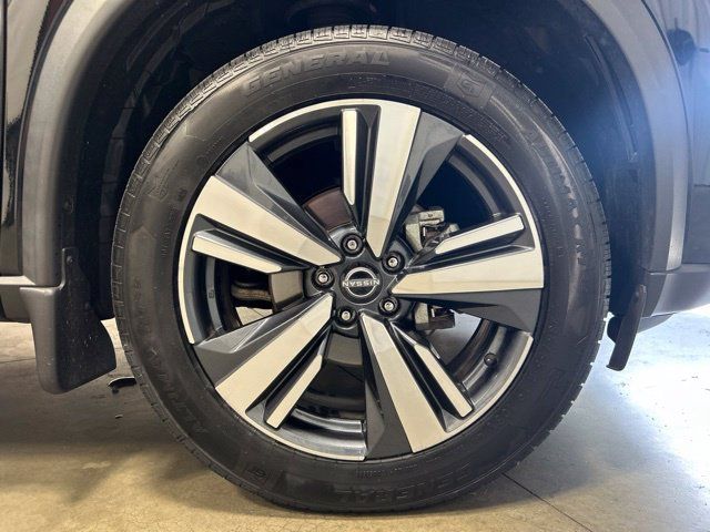 Used 2023 Nissan Rogue SL AWD/4WD image 11