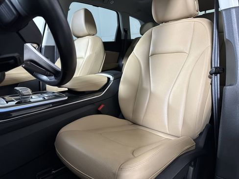 Used 2023 Audi Q7 3.0T Prestige w/ Prestige Package image 19