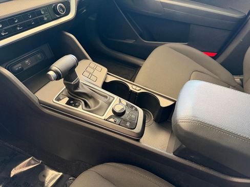 Used 2025 Kia Sportage LX image 35
