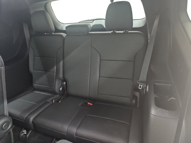 Used 2026 Buick Enclave Sport Touring AWD/4WD image 4