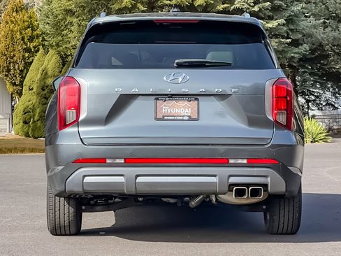 Used 2024 Hyundai Palisade SEL image 5