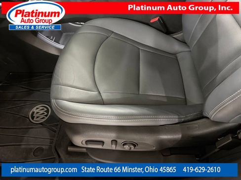 Used 2023 Buick Enclave Essence w/ Experience Buick Package FWD image 26