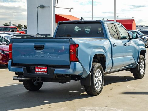 New 2026 Toyota Tacoma SR5 image 7
