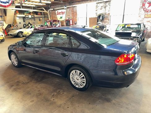 Used 2015 Volkswagen Passat 1.8T S image 6