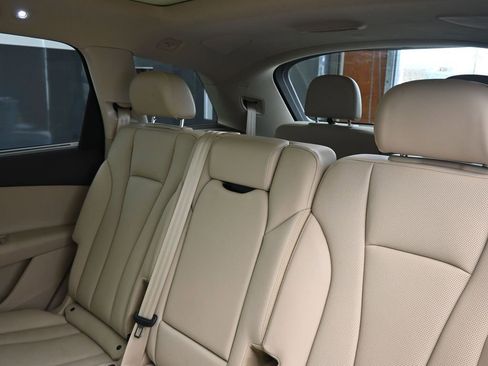 Used 2018 Audi Q7 3.0T Prestige w/ Prestige Package image 21