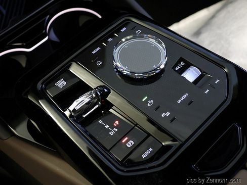 New 2026 BMW 550e xDrive w/ Executive Package image 27