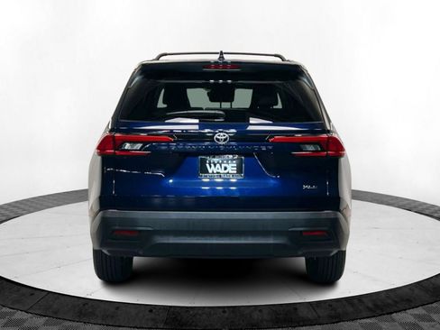 Used 2024 Toyota Grand Highlander XLE image 4