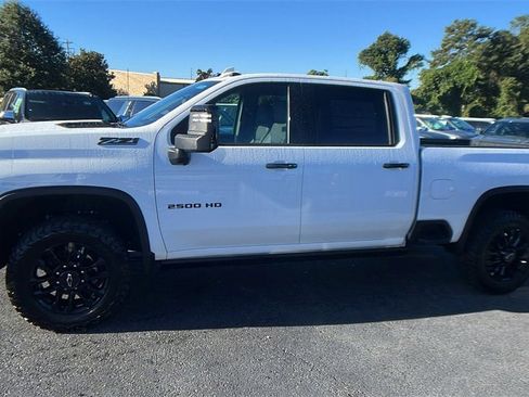 New 2026 Chevrolet Silverado 2500 LTZ image 8