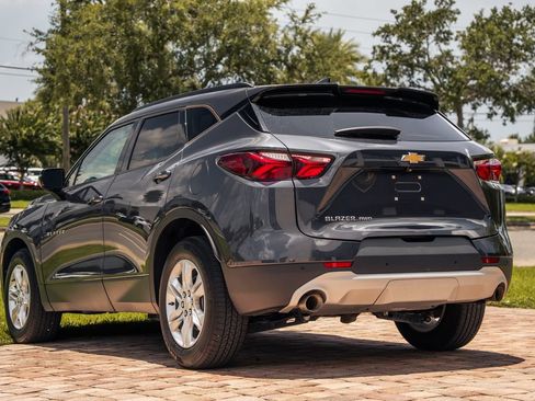 Used 2022 Chevrolet Blazer LT AWD/4WD image 3