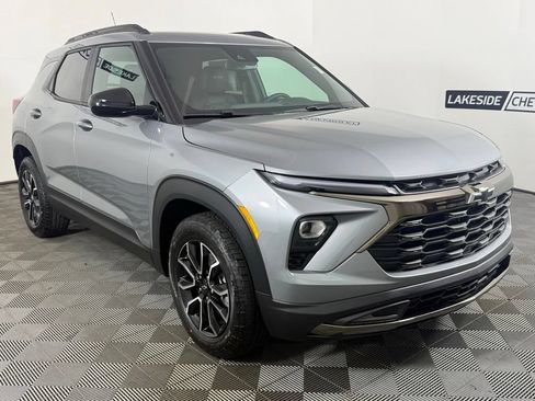 New 2026 Chevrolet TrailBlazer ACTIV w/ Convenience Package FWD image 8