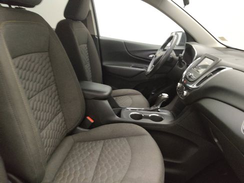 Used 2019 Chevrolet Equinox LT FWD image 21