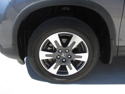 Used 2019 Honda Ridgeline RTL-E image 4