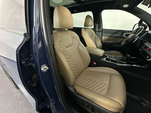 Used 2024 Kia Sorento SX Prestige w/ Olive Brown Leather Package image 27