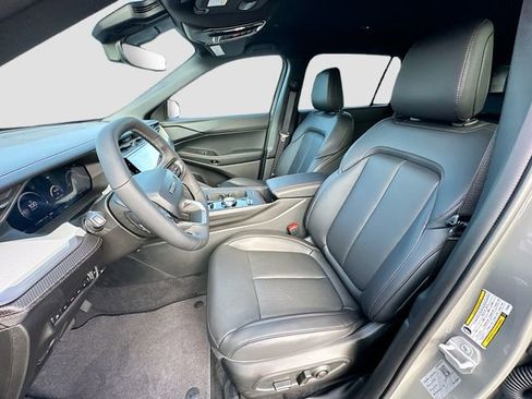 New 2026 Jeep Cherokee Limited image 14