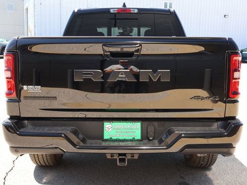 New 2026 RAM 1500 4x4 Crew Cab image 4