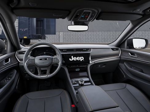 New 2026 Jeep Grand Cherokee Limited AWD/4WD image 14