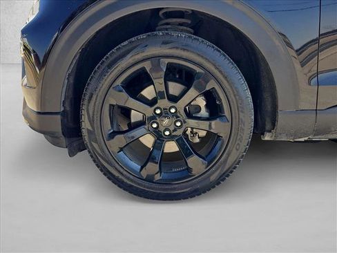 Used 2023 Ford Explorer ST-Line w/ Class IV Trailer Tow Package image 25