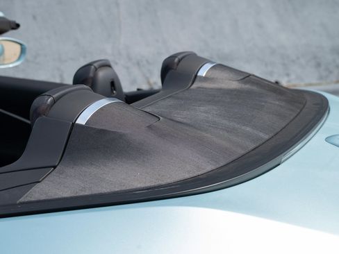 Used 2024 Ferrari Roma Spider RWD image 20