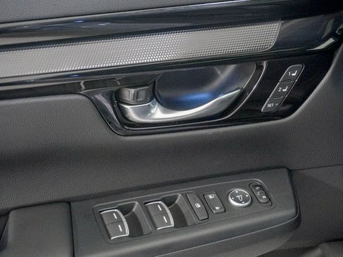 Used 2026 Honda CR-V Sport Touring image 18
