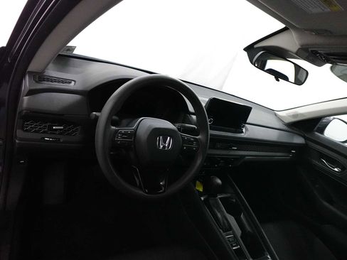 Used 2023 Honda Accord EX image 15