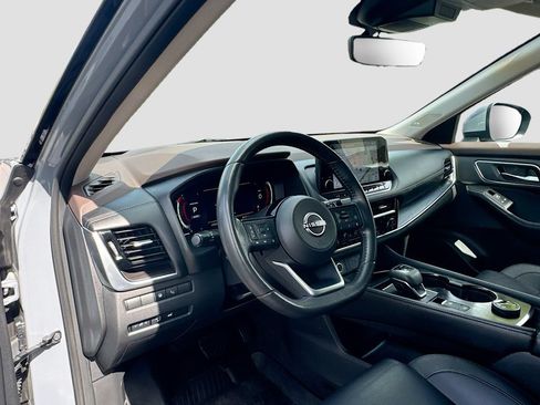 Certified 2023 Nissan Rogue Platinum w/ Platinum Premium Package AWD/4WD image 34