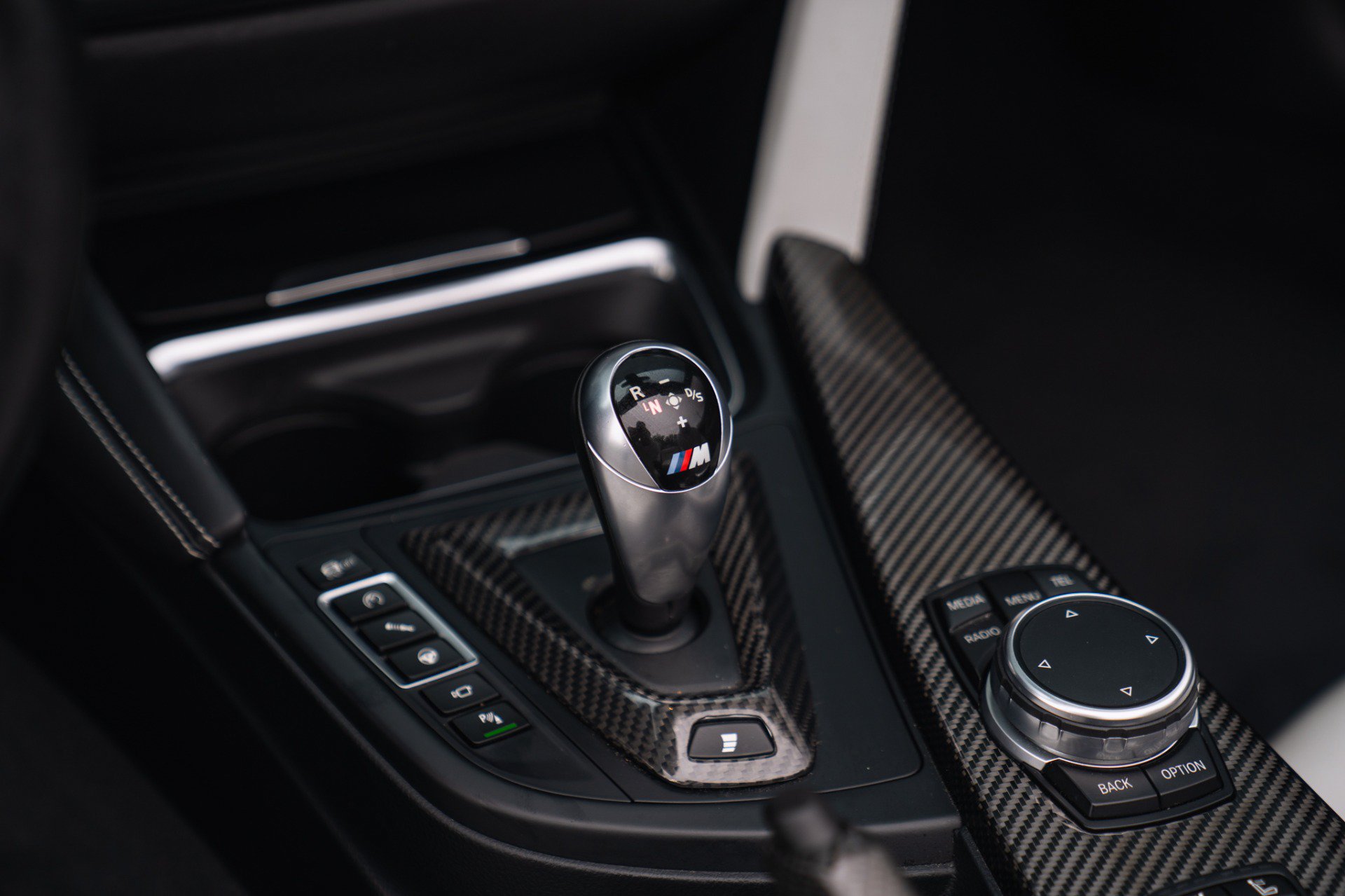 Used 2016 BMW M4 Convertible RWD image 46