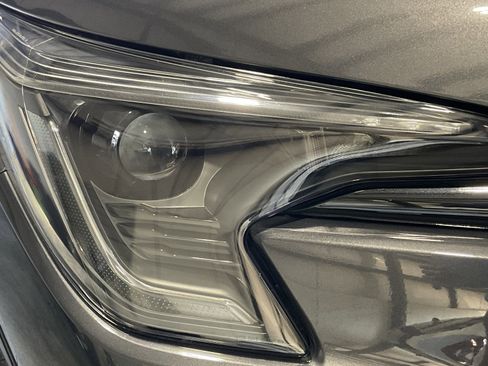 Used 2023 Subaru Ascent Onyx Edition image 9