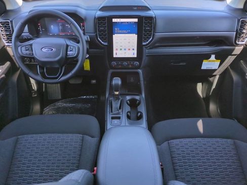 New 2025 Ford Ranger XLT w/ Black Appearance Package image 15
