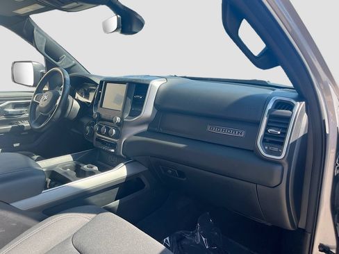 Used 2022 RAM 1500 Big Horn AWD/4WD image 27