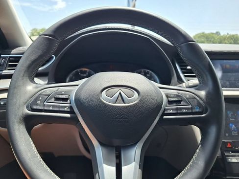 Used 2023 INFINITI QX50 Luxe FWD image 17