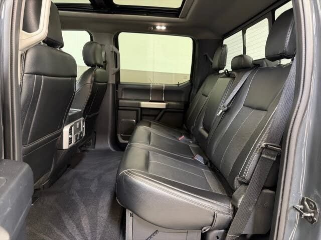 Used 2021 Ford F250 Lariat w/ Lariat Ultimate Package AWD/4WD image 27