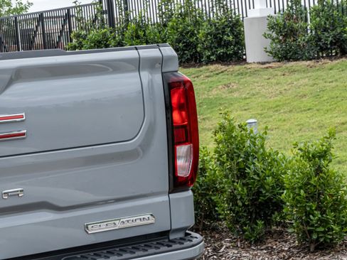 Used 2024 GMC Sierra 1500 Elevation w/ Preferred Package AWD/4WD image 44