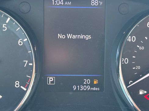 Used 2018 Nissan Rogue S AWD/4WD image 11