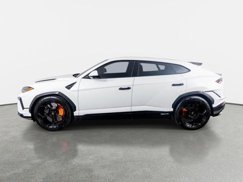 Used 2023 Lamborghini Urus Performante AWD/4WD image 8