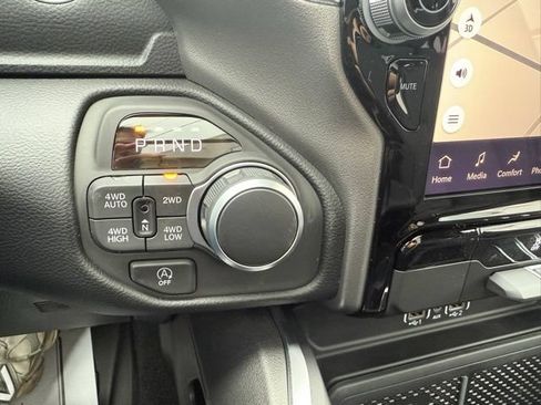 New 2026 RAM 1500 Big Horn AWD/4WD image 24
