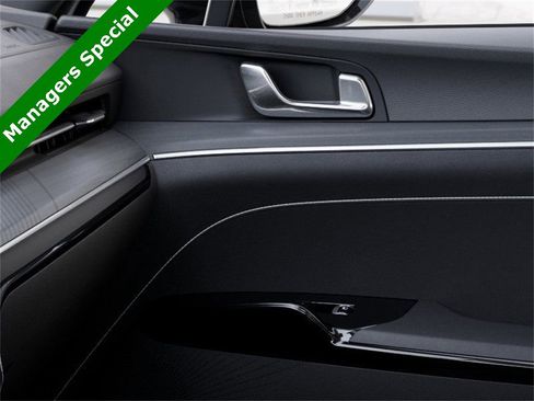 New 2026 Kia K5 GT-Line image 25