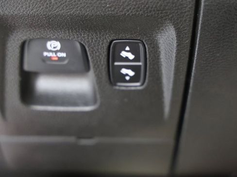 Used 2020 RAM 1500 Big Horn image 13