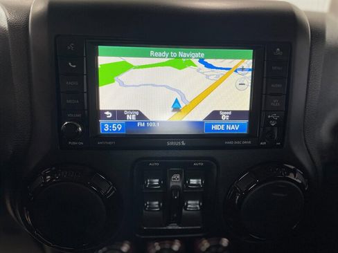 Used 2012 Jeep Wrangler Sahara image 24