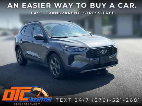 Used 2025 Ford Escape ST-Line FWD image 1