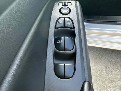 Used 2022 Nissan Altima 2.5 SV FWD image 23