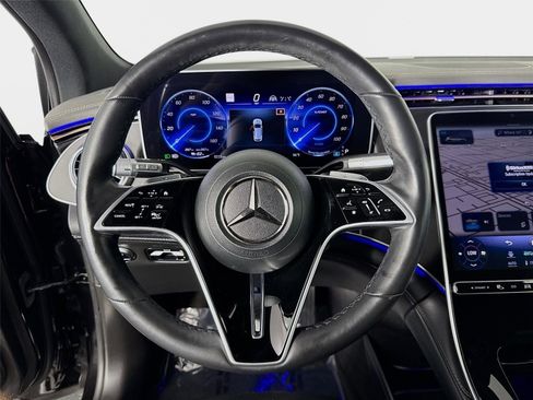 Used 2023 Mercedes-Benz EQS 450+ SUV image 13
