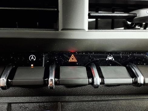 New 2026 Chevrolet Colorado LT w/ LT Convenience Package image 11