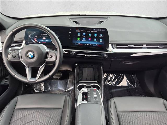 Used 2025 BMW X1 xDrive28i AWD/4WD image 18