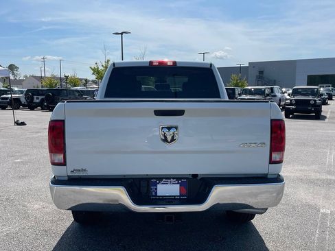 Certified 2022 RAM 1500 Tradesman w/ Chrome Appearance Group AWD/4WD image 17
