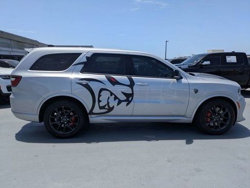 Used 2025 Dodge Durango SRT Hellcat AWD/4WD image 2